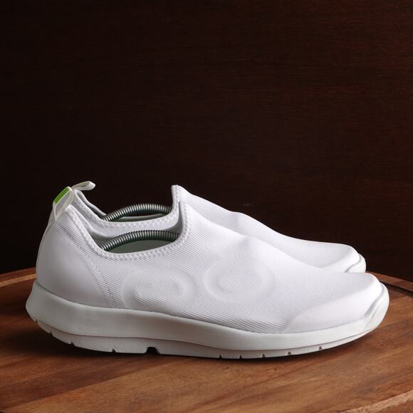 Oofos Shoes Mens Size 9.5 White Oomg Sport Low Slip On Comfort Recovery Casual - Picture 1 of 15